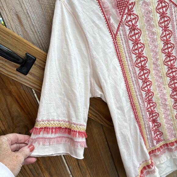 Sundance Montera Embroidered White and Pink Women's Top Large - Picture 3 of 6